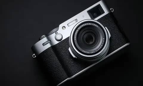 Bawa Fitur AI, Fujifilm Rilis Seri Kamera Terbaru X100VI