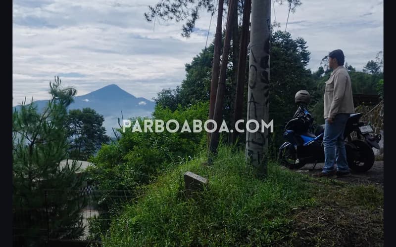 Kawasan ini kian popular saja sebagai tujuan wisata di Bandung (foto: P. Hasudungan Sirait/PARBOABOA)