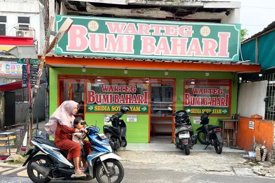 Dari Dapur Rakyat ke Ruang Nongkrong, Wajah Baru Warteg di Jakarta