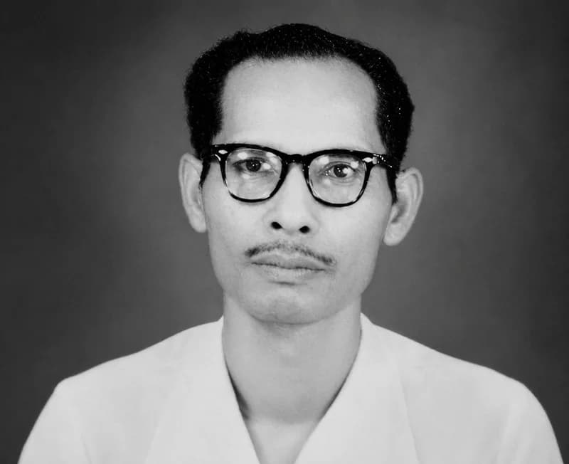 Seniman akbar yang hidupnya bersahaja, Taralamsyah Saragih (Sumber foto: Heta News)