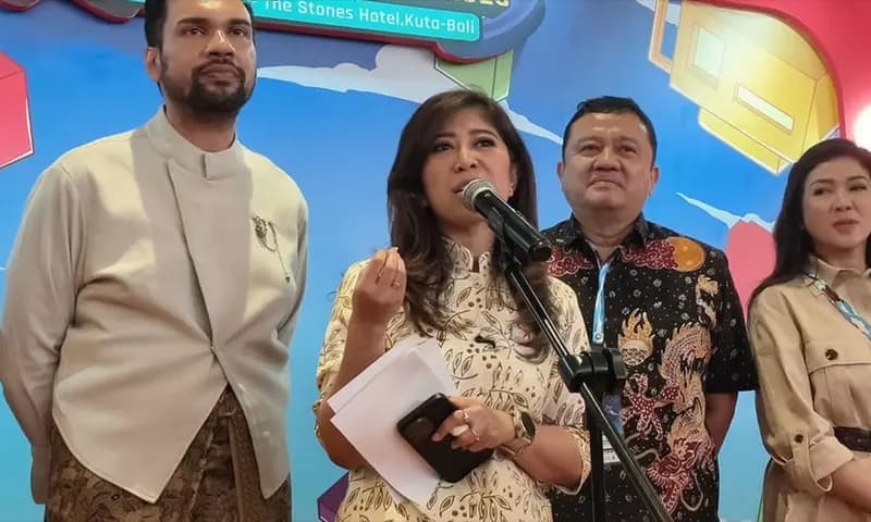Menteri Komunikasi dan Digital (Komdigi) Meutya Hafid dalam konferensi pers di Indonesia Game Developer Exchange (IGDX), Kuta, Bali, Sabtu (11/10/2025). (Foto: Dok. Kodigi)